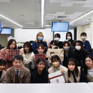 「自分も使ってみたい」がキーワード。神戸松蔭女子学院大学の 